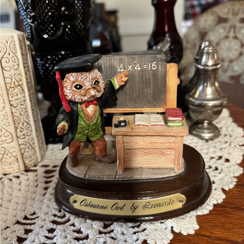 Osborne Owl by Leonardo Vintage